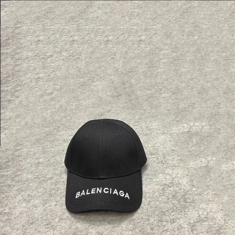 Balenciaga Caps-11